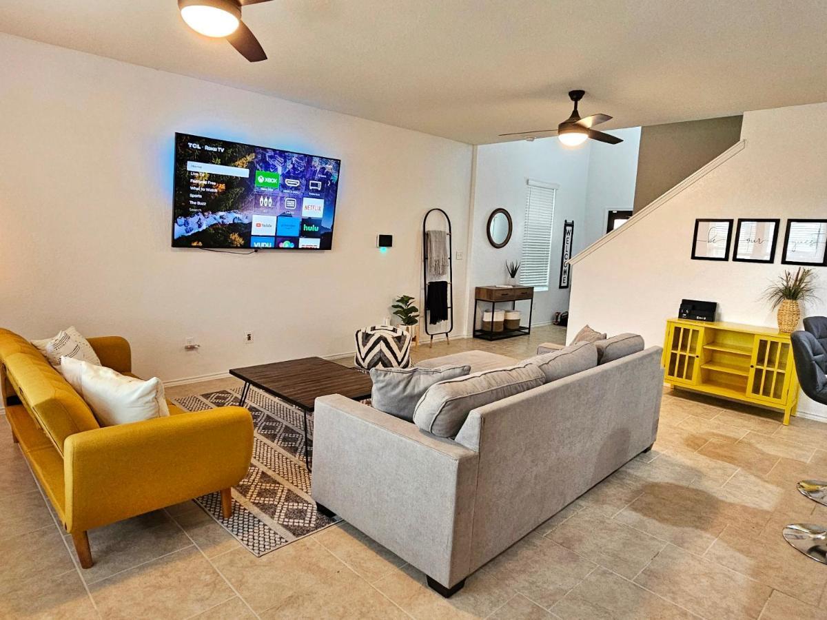 Bohemian W Fire Pit/grill/game & More! Holiday home San Antonio