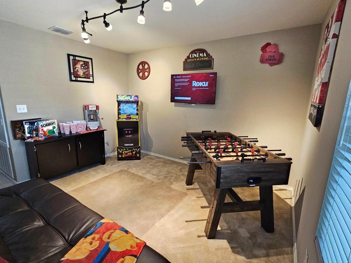 Bohemian W Fire Pit/grill/game & More!
